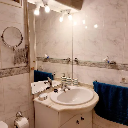 First Line Floor With Amazing Sea View Air Conditioned Just 50m From The Apartment